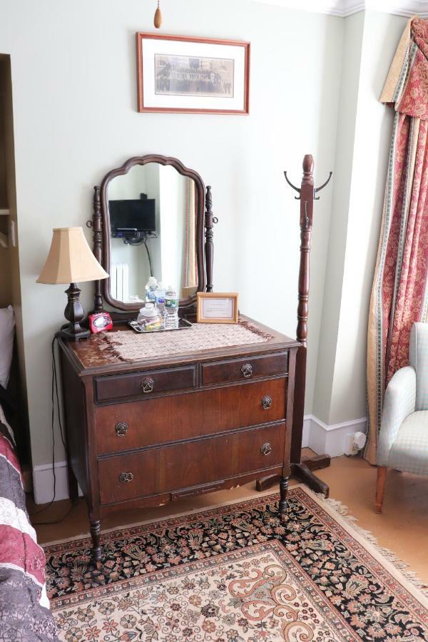 Roscoe Reynolds House Inn מראה חיצוני תמונה